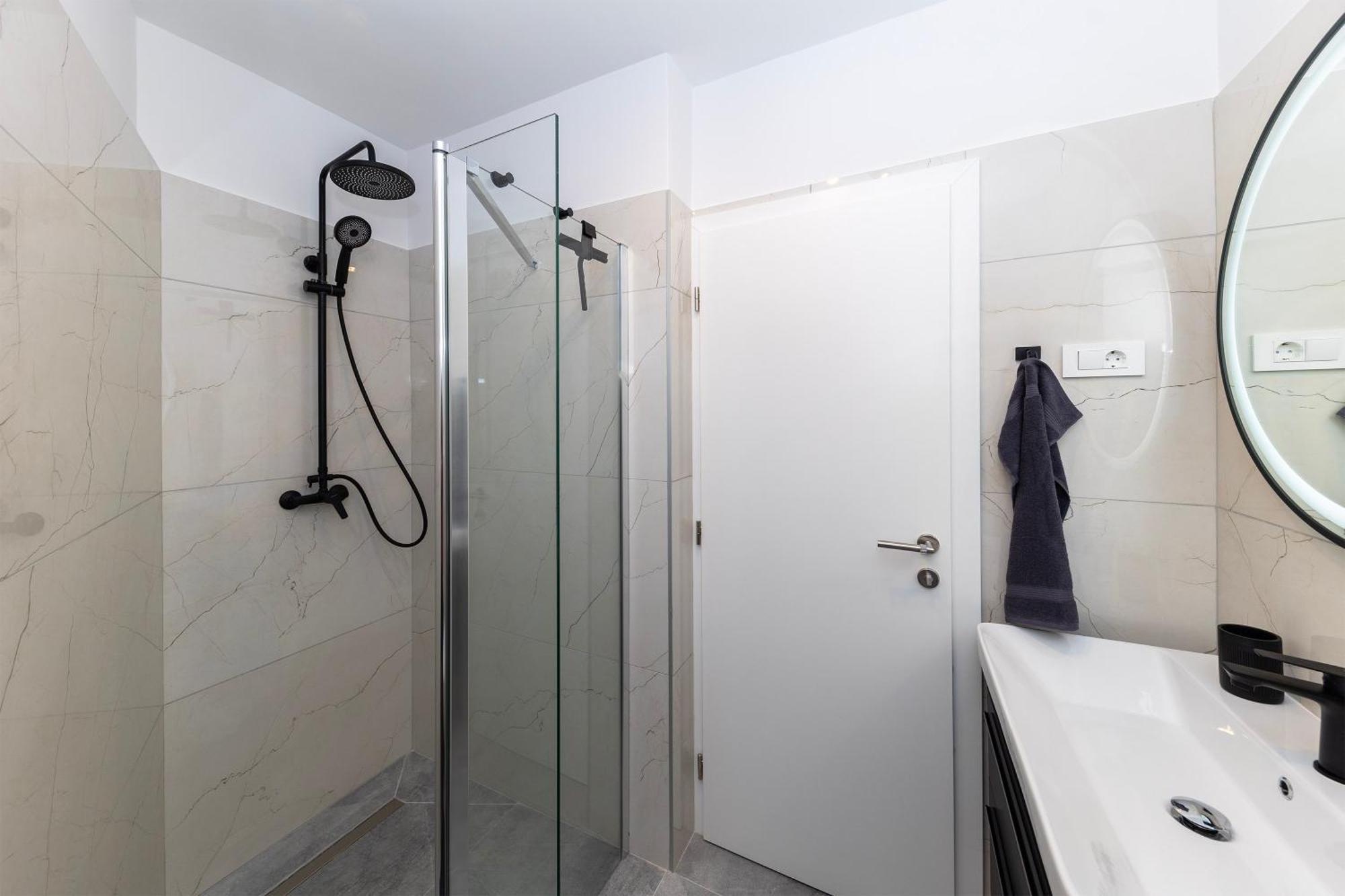 Find Your Haven In Morena Celeste Seaside Puntamika Apartments! Zadar Exterior photo